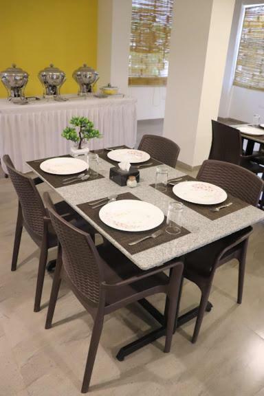 Emerald Vista Luxury Suites Pune Zewnętrze zdjęcie